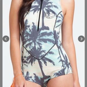 Billabong Salty Dayz Surf Capsule (summer wetsuit)